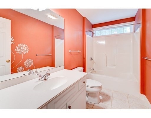 Building Photo - 28B Minot Ave