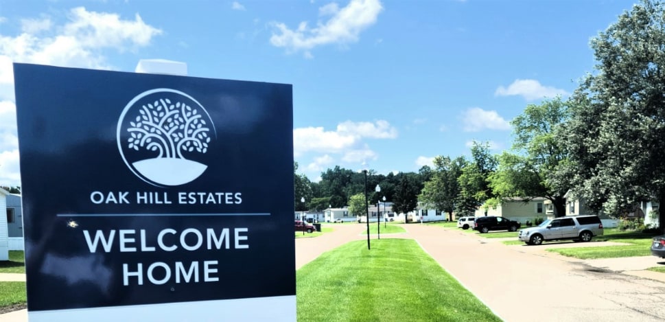 Building Photo - 6599 N Hampshire Dr