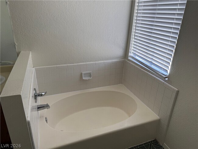 Building Photo - 3838 Terrazzo Ave