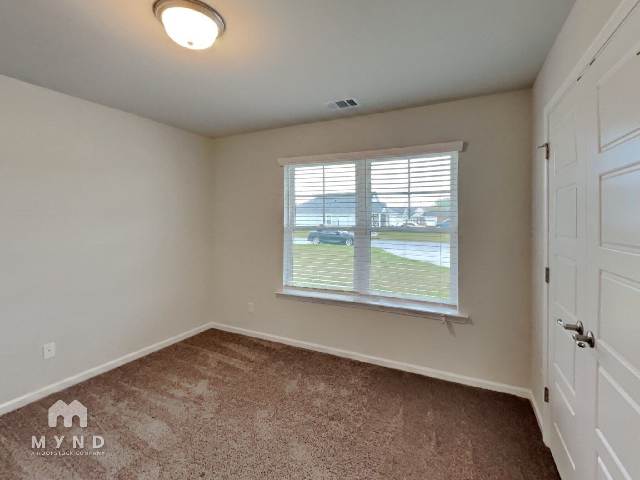 Building Photo - 119 Dasher Dr