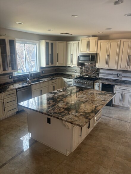 Building Photo - 3613 Ripplingbrook Ct