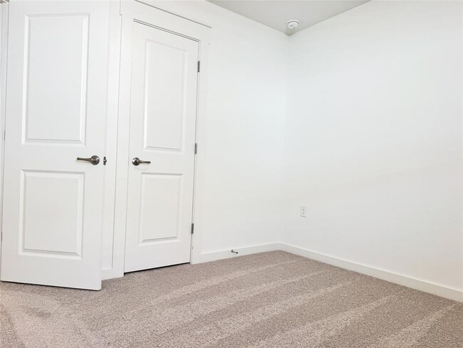 Building Photo - 7604 Purple Drop Bnd