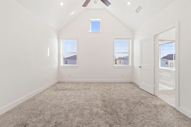 Building Photo - 7818 Starfish Arbor Dr