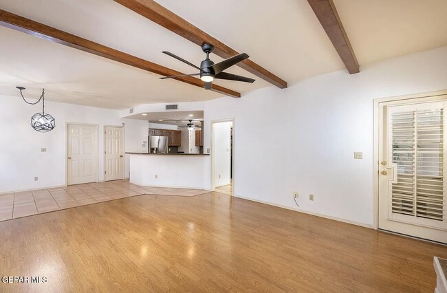 Building Photo - 6564 Brisa Del Mar Dr