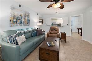 Building Photo - 209 Walmar Grove