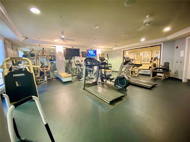 Building Photo - 5550 E Michigan St