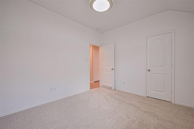 Building Photo - 3715 Butterfly Breeze Ln