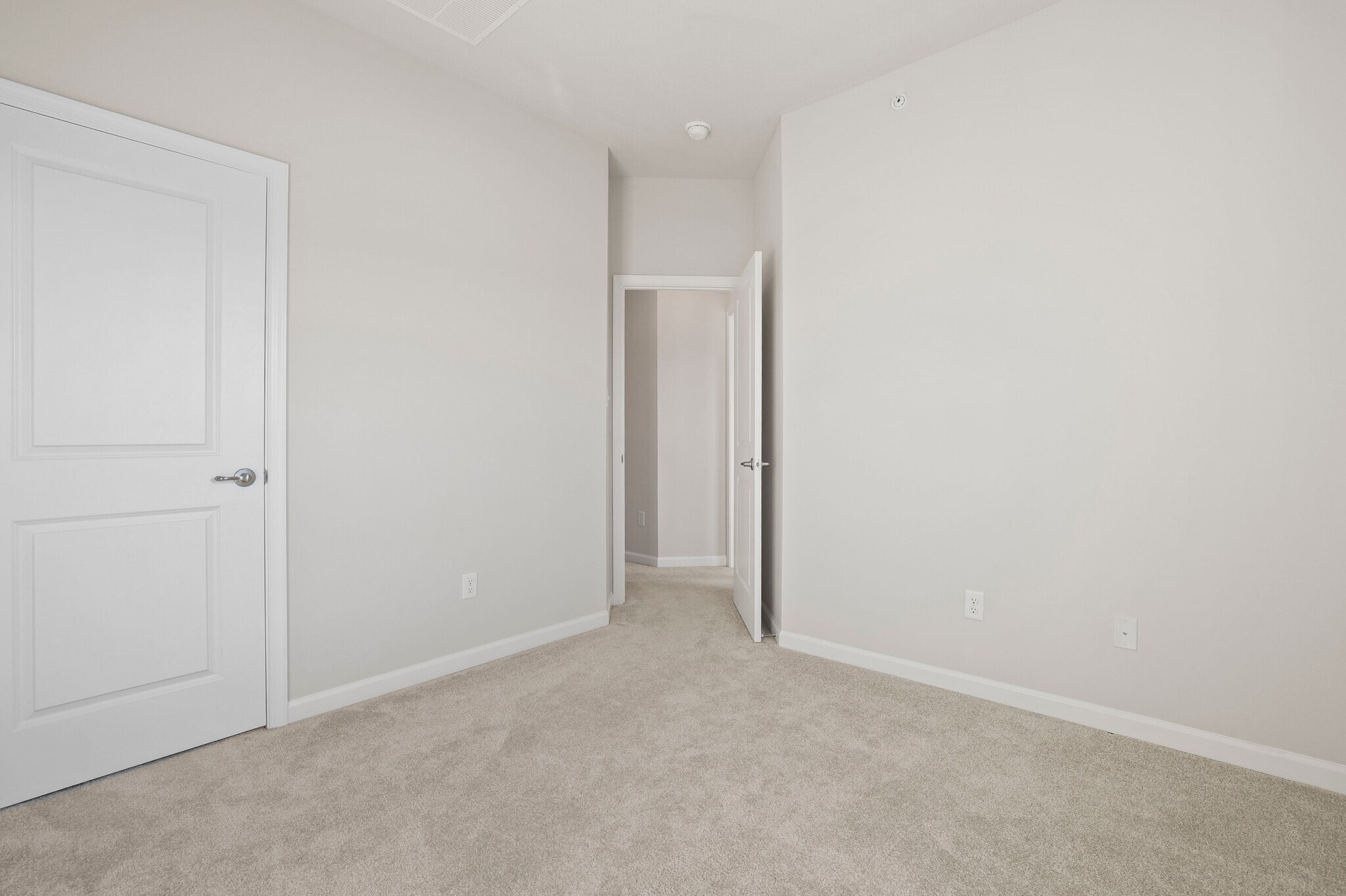 Building Photo - 115 Mossy Oak Dr