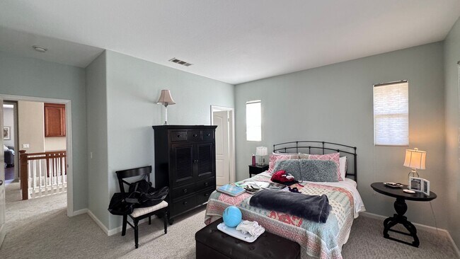 Building Photo - Luxury 4 Bedroom Home in La Costa Greens