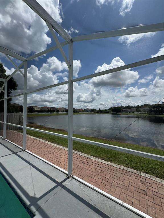 Building Photo - 2047 Meadow Pond Way