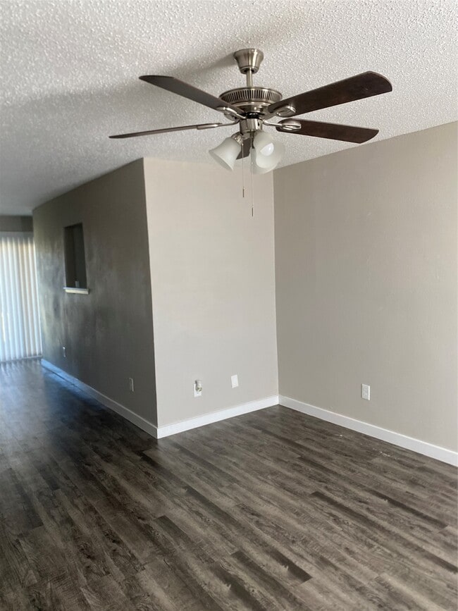 Building Photo - 4935 Quailgate Dr