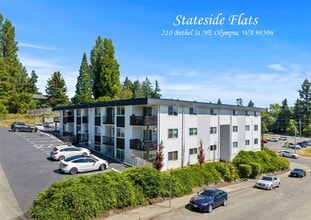 Great Location - Stateside Flats