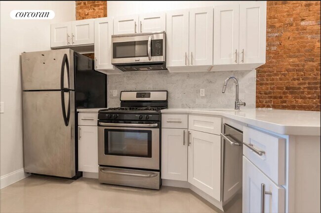 Building Photo - 636 Sterling Pl