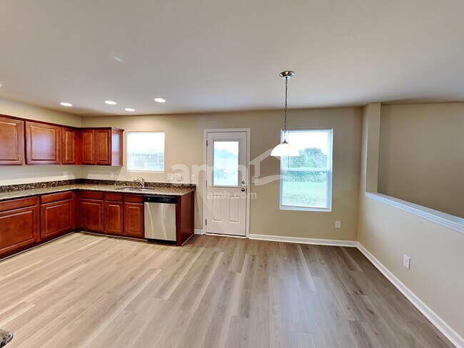 Building Photo - 1040 Fulman Rd