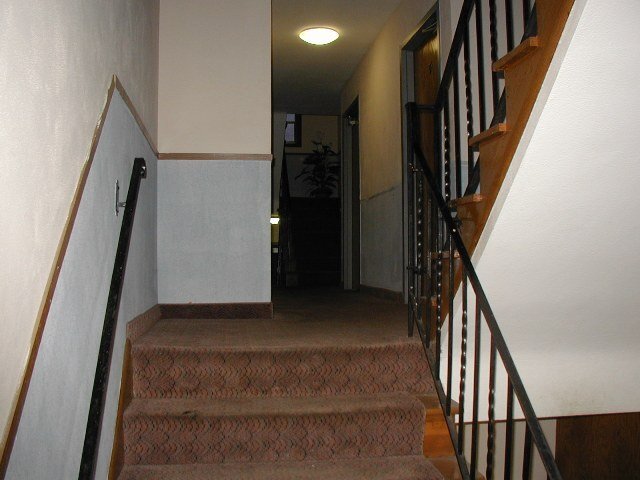 Building Photo - 2417 17th Ave S