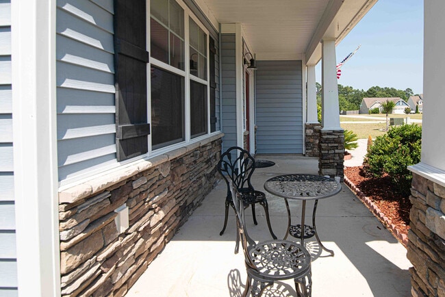 Building Photo - 158 Peytons Ridge Dr