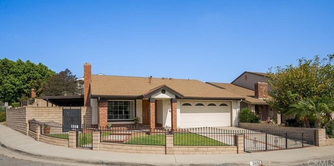 Building Photo - 2650 Altamira Dr
