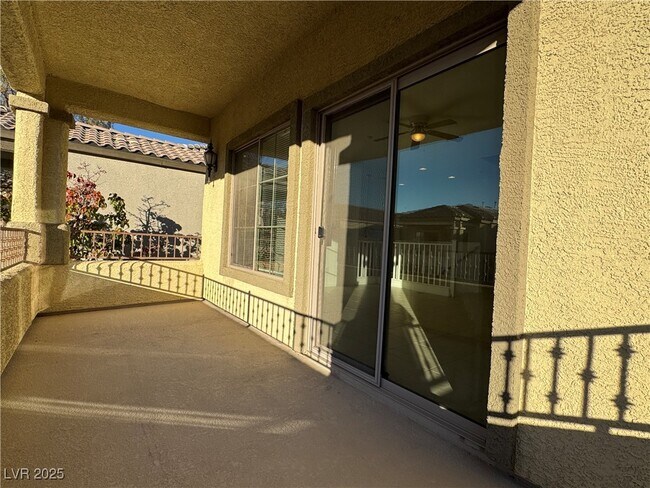 Building Photo - 7848 Solid Horn Ct