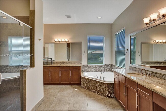 Building Photo - 8959 Cypress Grove Ln