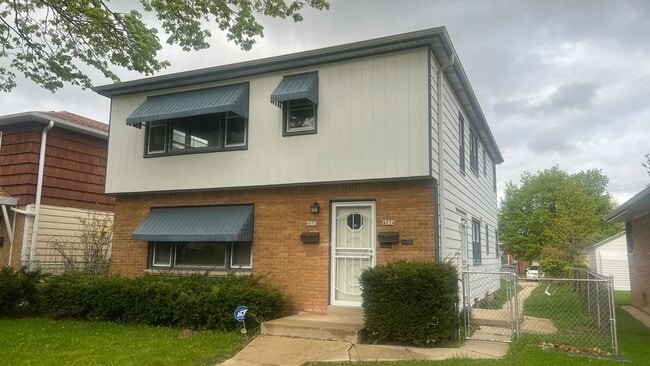 Building Photo - 4052 N 85th St