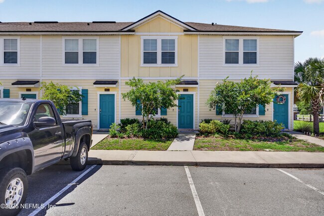 Building Photo - 8210 Larose Rd