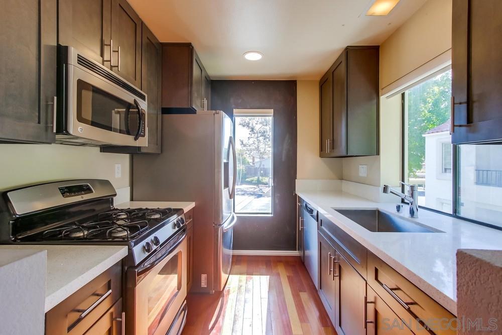 Building Photo - 11161 Camino Ruiz