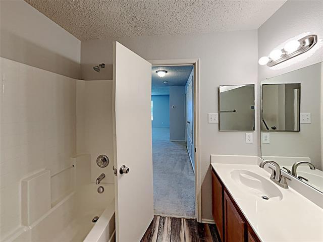 Building Photo - 2104 Navada Way