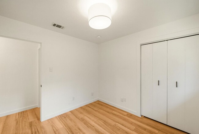 Building Photo - 4707 Alta Loma Dr