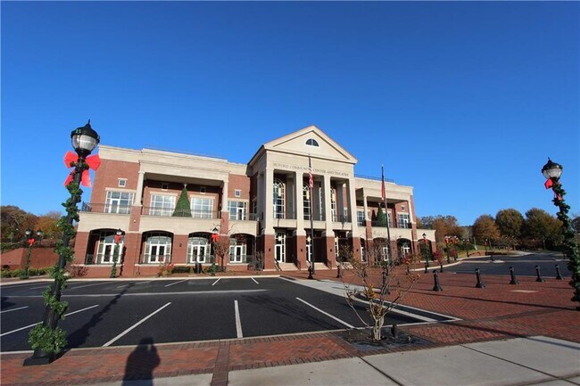 Building Photo - 514 Clover Dr