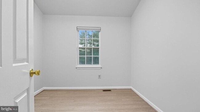 Building Photo - 15526 Owens Glen Terrace