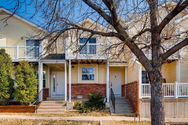 Primary Photo - 2 Bedroom Townhome Near Buckley Air Force Base