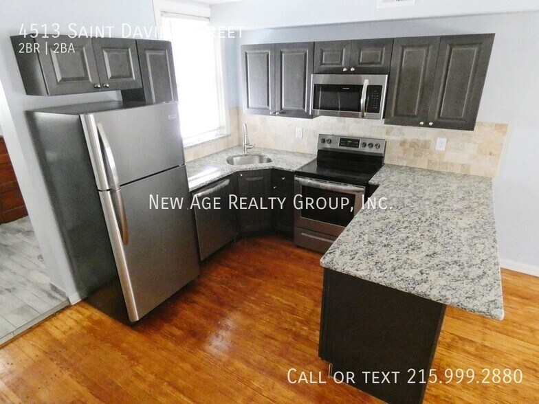 Building Photo - 4513 St Davids St