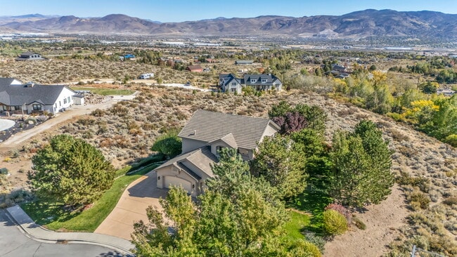 Building Photo - 1520 Taos Ln