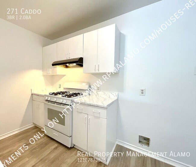 Building Photo - 271 Caddo-