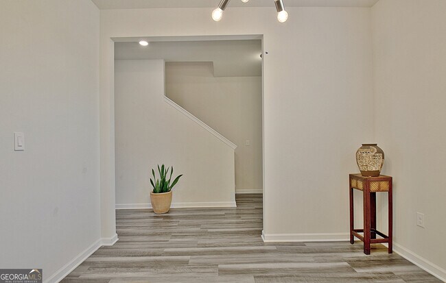Building Photo - 8077 Rudder Cir