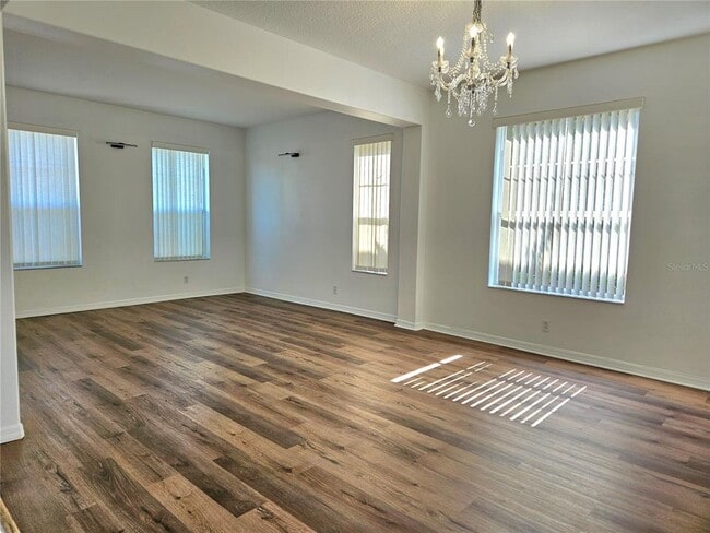 Building Photo - 2307 Messenger Cir