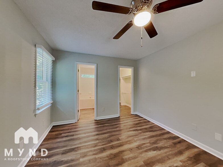 Building Photo - 1329 Cedar Branch Ct