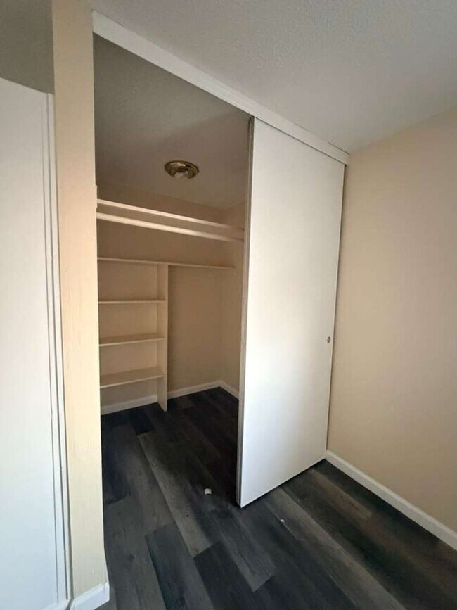 Building Photo - Introducing A Newly Renovated Apartment!