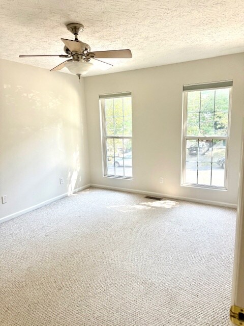 Bedroom 2 - 2521 Ravine St