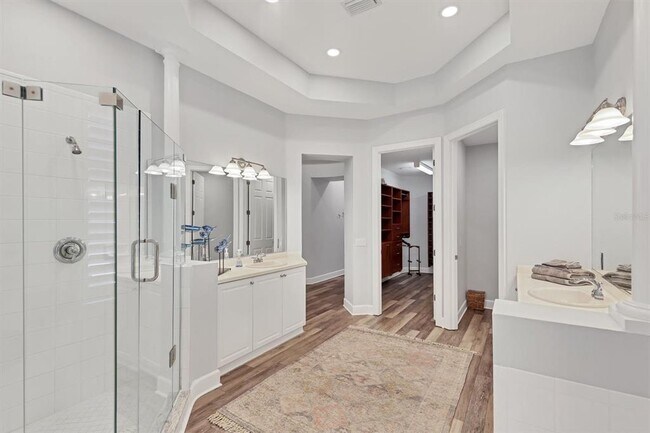 Building Photo - 5445 46th Ct W