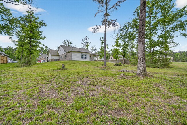 Building Photo - 18203 Samie Nell Ct