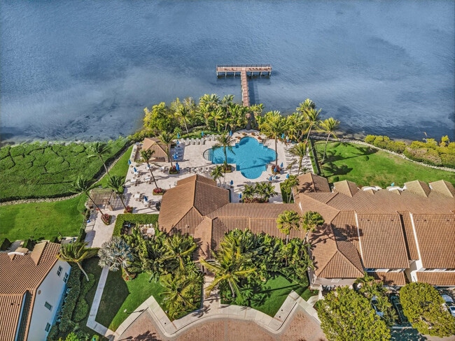 Building Photo - 3602 S Ocean Blvd