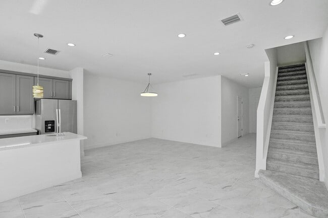 Building Photo - Gorgeous Brand New 3 Bedroom 2 Bath (2-story) Townhouse in Deerfield Beach