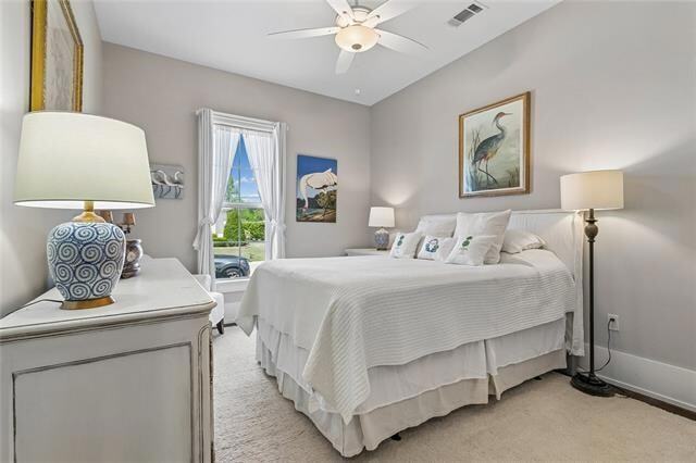 Building Photo - 725 S Corniche Du Lac