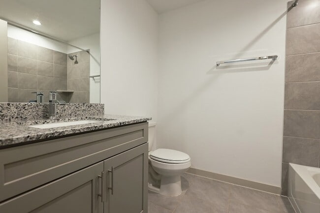 Building Photo - 5034 Pne Hvn Ln