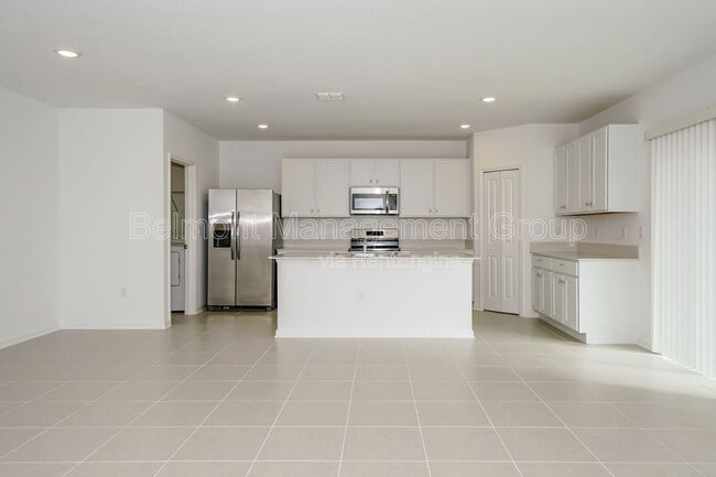 Building Photo - 1212 Belle Isle Ln