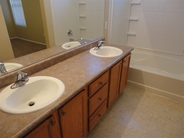 Building Photo - 4169 E Stony Meadow Dr