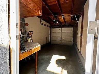 Building Photo - 8739 Pine Crest Pl