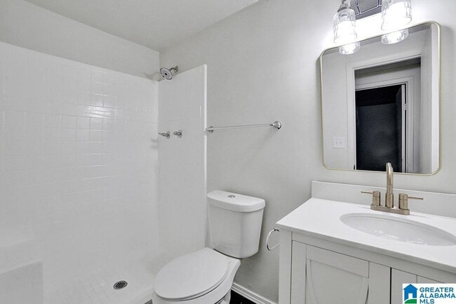 Building Photo - 4713 9th Ave S