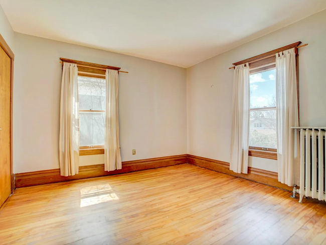 Building Photo - Perfect 5BR Home in Uptown!